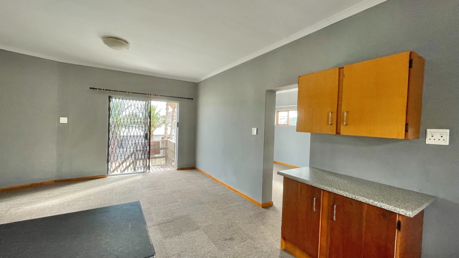 4 Bedroom Property for Sale in Dobson Western Cape